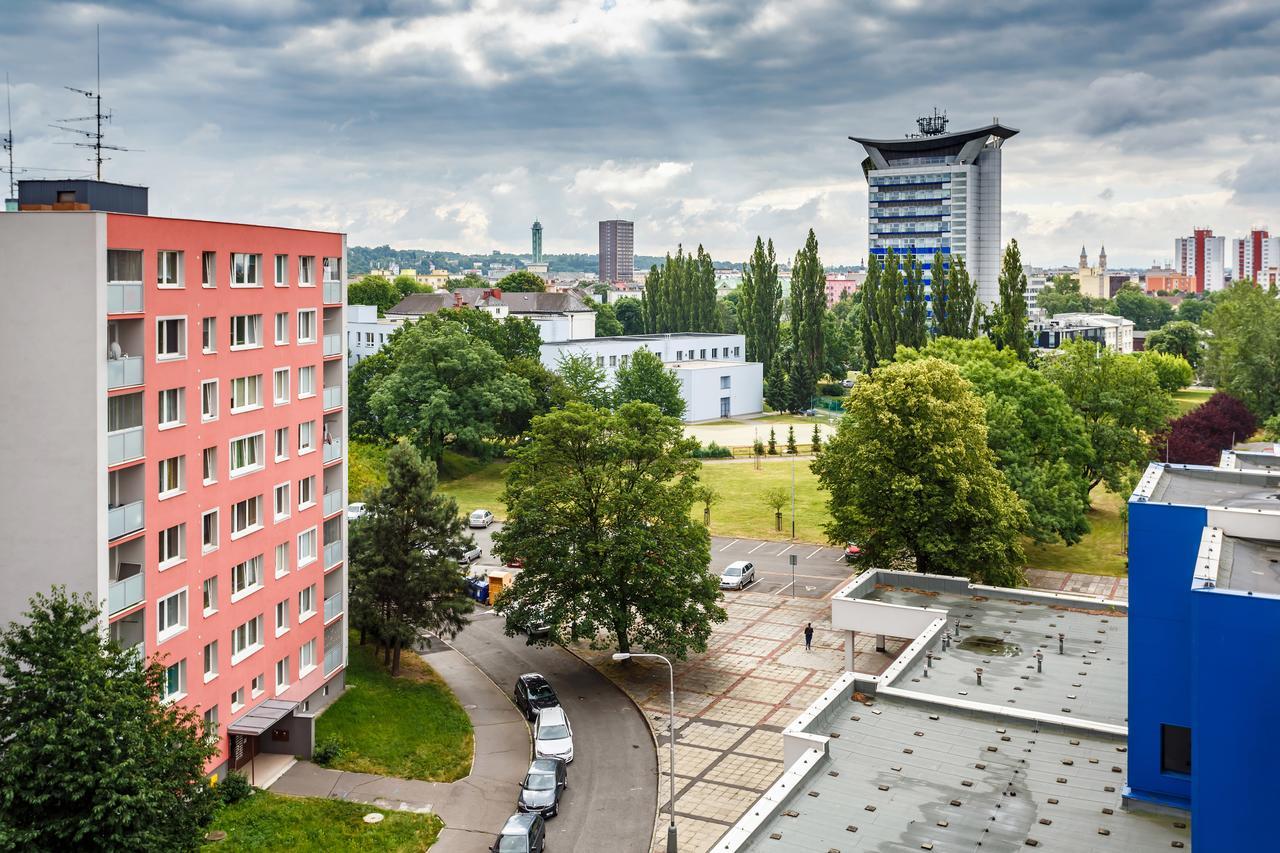Golden Apartments Ostrava Exterior foto